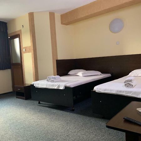 Hotel Monte Carlo Piteşti Eksteriør bilde
